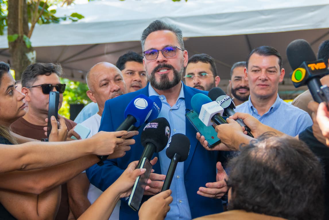 Alan Rick destaca união da bancada e celebra entrega de 1,6 mil máquinas: “Toda a bancada se uniu”