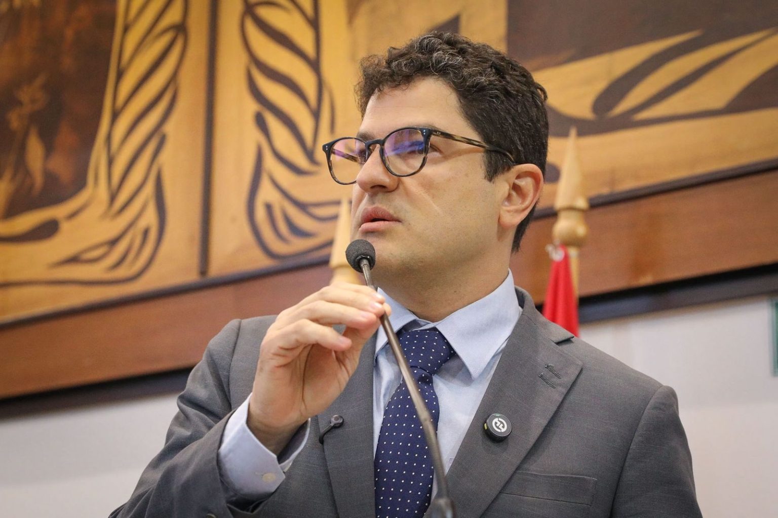 Eduardo Ribeiro cobra rigor na apuração sobre queda de ponte em Sena Madureira e pede fiscalização dos recursos públicos
