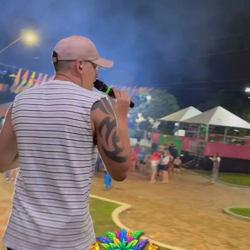 Segunda noite de Carnaval em Tarauacá tem baixo público e comerciantes relatam prejuízo