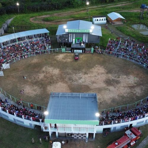 Envira realiza grande programação em homenagem aos trabalhadores e às mães no Cena
