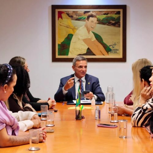 PL Acre capacita suas 11 pré-candidatas para as eleições de 2026, em Brasília, em um encontro nacional com Michelle Bolsonaro